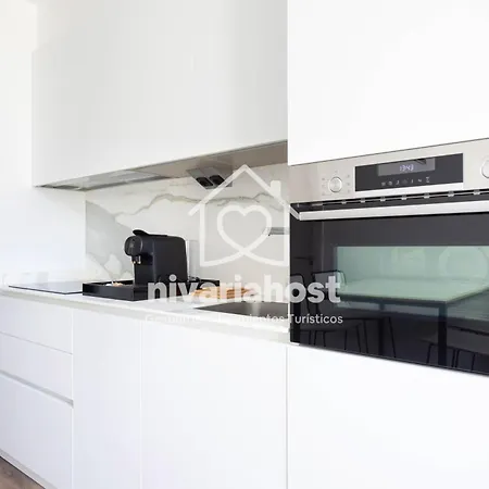 公寓 The Luxe Cruz, By Nivariahost *